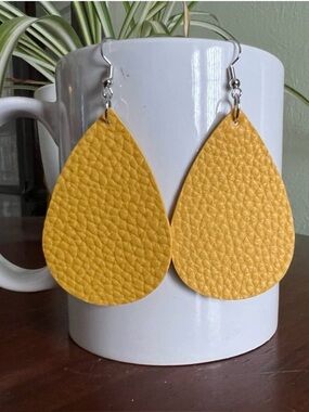 NWT Yellow Teardrop Leather Earrings